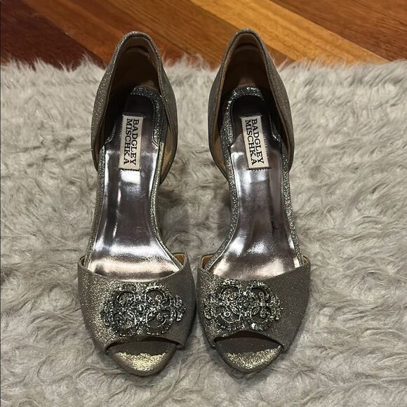 Badgley Mischka D’ Orsay Silver Embellished Heels - Picture 1 of 12